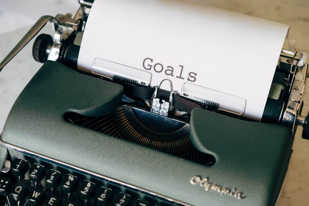 green typewriter to type out goals for the year